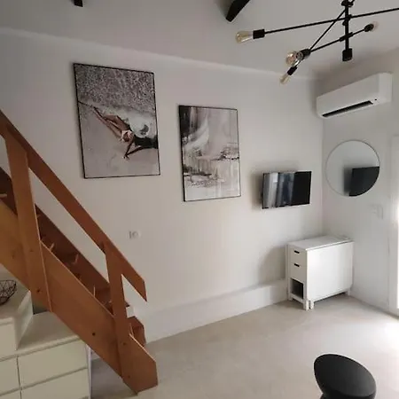 Jardin Piscine Climatisatisation Accès * Saint-Raphaël