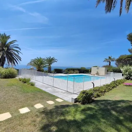 Διαμέρισμα Jardin Piscine Climatisatisation Acces Saint-Raphaël